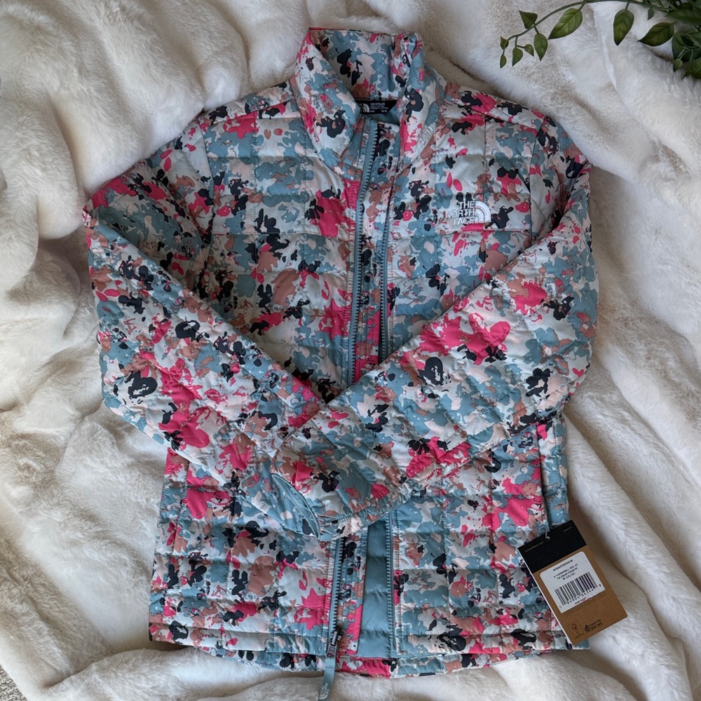 The North Face Girls' Pink & Aqua Floral Quilted Puffer Jacket Thermoball NWT